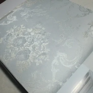 Luxury Vintage European Flower Floral Self-Adhesive Vinyl Rolls Waterproof for House Renovation Hotel Textured Fabric Wallpaper