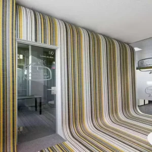 Modern PVC Woven Wallpaper Anti Slip Waterproof Fireproof Sound Absorbing Customizable Colors Easy Installation